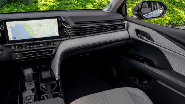 Toyota Camry 2025: Giá xe lăn bánh khuyến mãi, Mua bán xe trả góp toyota camry 2025 gia xe lan banh khuyen mai mua ban xe tra gop 11 Toyota Camry 2025: Giá xe lăn bánh khuyến mãi, Mua bán xe trả góp