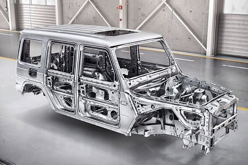 chi tiet xe mercedes g350d may dau manh me ham ho 7 Chi tiết xe Mercedes G350D máy dầu: Mạnh mẽ, hầm hố