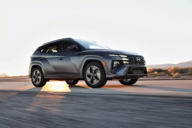 hyundai tucson 2025 gia xe lan banh khuyen mai mua xe tra gop 10 Hyundai Tucson 2025 New: Giá xe lăn bánh khuyến mãi, Mua xe trả góp