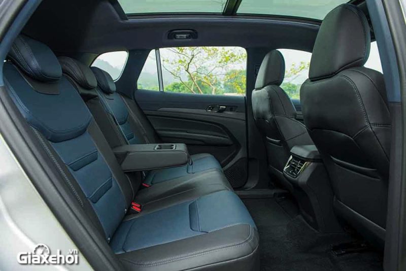 Ford Territory 2025: Giá xe lăn bánh khuyến mãi, Mua bán xe trả góp ford territory 2024 gia xe lan banh khuyen mai mua ban xe tra gop 12 800x534 Ford Territory 2025: Giá xe lăn bánh khuyến mãi, Mua bán xe trả góp