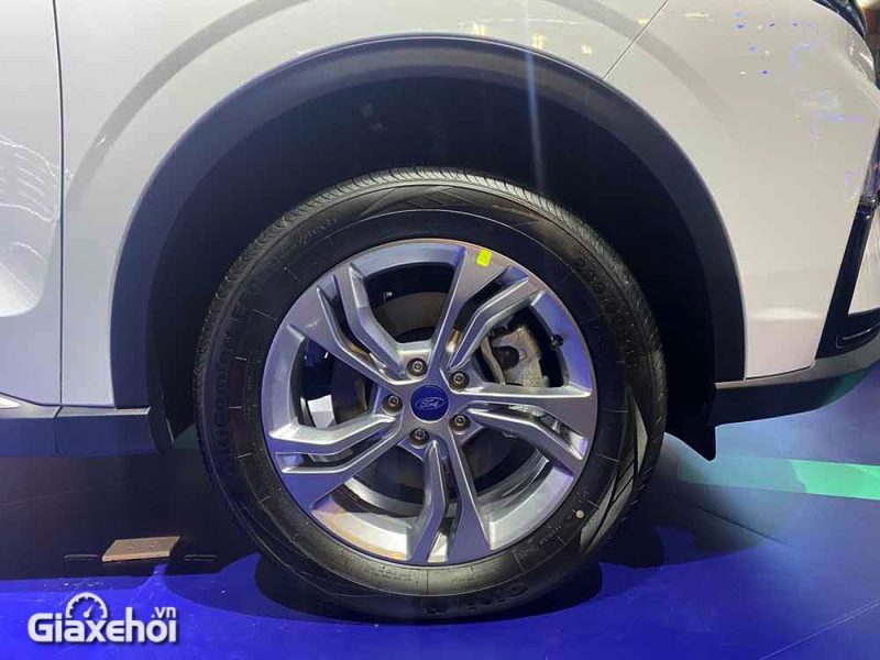 Ford Territory 2025: Giá xe lăn bánh khuyến mãi, Mua bán xe trả góp ford territory 2024 gia xe lan banh khuyen mai mua ban xe tra gop 5 800x600 Ford Territory 2025: Giá xe lăn bánh khuyến mãi, Mua bán xe trả góp