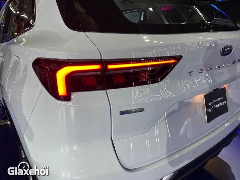Ford Territory 2025: Giá xe lăn bánh khuyến mãi, Mua bán xe trả góp ford territory 2024 gia xe lan banh khuyen mai mua ban xe tra gop 7 800x600 Ford Territory 2025: Giá xe lăn bánh khuyến mãi, Mua bán xe trả góp