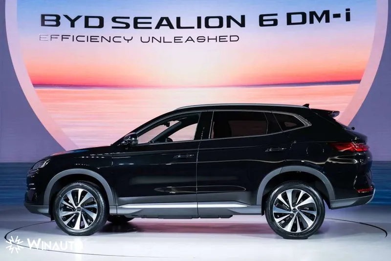 BYD SEALION 6 2025 - Giá xe lăn bánh Ưu đãi, Thông số kỹ thuật, Trả góp byd sealion 6 2025 gia xe lan banh uu dai thong so ky thuat tra gop 2 BYD SEALION 6 2025 - Giá xe lăn bánh Ưu đãi, Thông số kỹ thuật, Trả góp