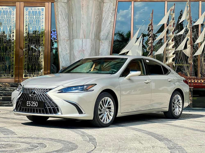 Tại Sao Giới Doanh Nhân Việt Thành Đạt Lựa Chọn Lexus Nhập Khẩu? tai sao gioi doanh nhan viet thanh dat lua chon lexus nhap khau 800x600 Tại Sao Giới Doanh Nhân Việt Thành Đạt Lựa Chọn Lexus Nhập Khẩu?