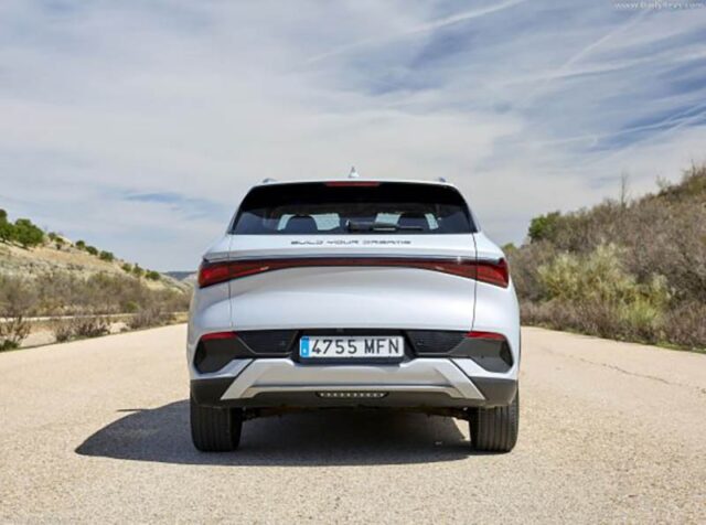 byd atto 3 2025 gia ban khuyen mai danh gia thong so xe chi tiet 4 BYD Atto 3 2025 | Gi&aacute; b&aacute;n khuyến m&atilde;i, Đ&aacute;nh gi&aacute; th&ocirc;ng số xe chi tiết