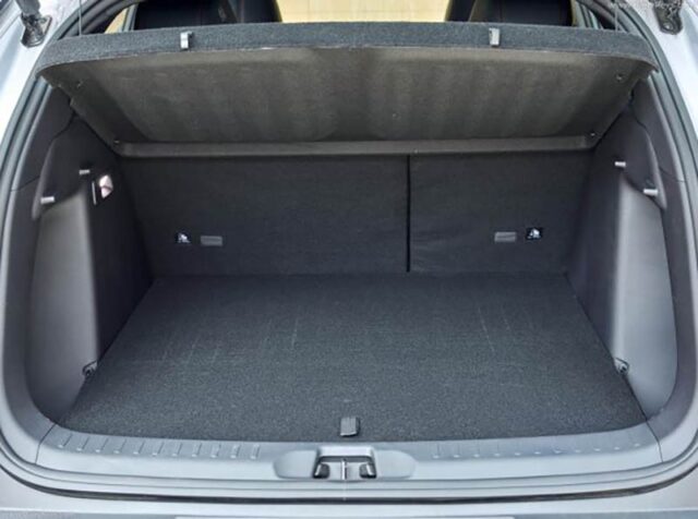 byd atto 3 2025 gia ban khuyen mai danh gia thong so xe chi tiet 9 BYD Atto 3 2025 | Gi&aacute; b&aacute;n khuyến m&atilde;i, Đ&aacute;nh gi&aacute; th&ocirc;ng số xe chi tiết