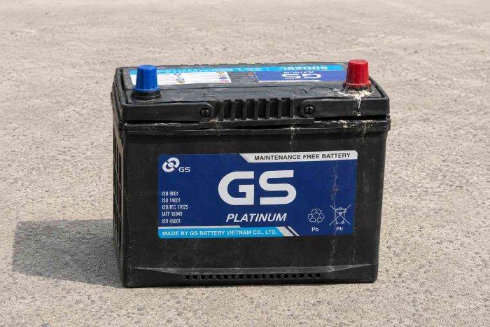 Cách sạc bình ắc quy đơn giản tại nhà, ai cũng làm được image4 Cách sạc bình ắc quy đơn giản tại nhà, ai cũng làm được